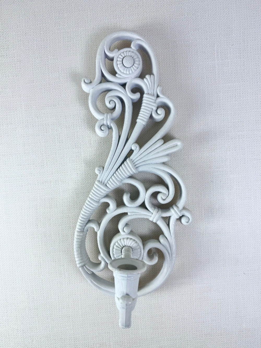 Vintage Syroco Wall Sconce Candle Holder Hollywood Regency Ornate Scroll White